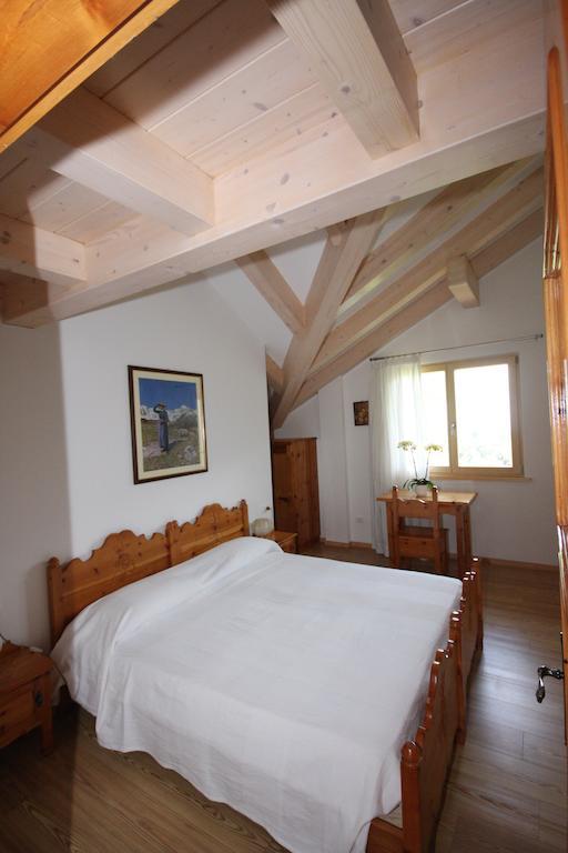 Cortalta Mountain Lodge Fai della Paganella Habitación foto